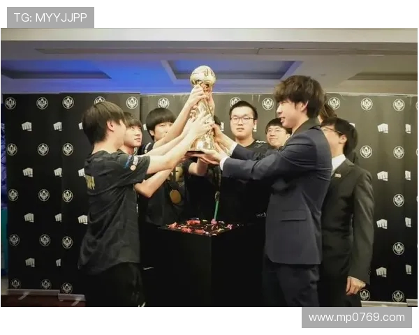 全球挑战赛最新积分榜揭晓RNG战队以99分稳居第一名 全球挑战赛最新积分榜揭晓RNG战队以99分稳居第一名