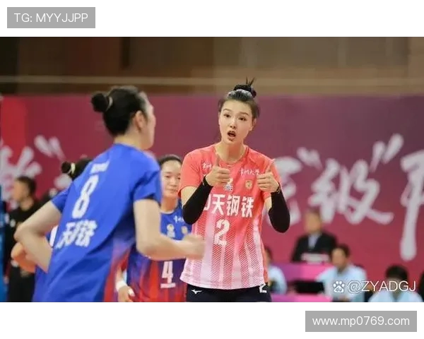 上海女排与河北女排激战正酣谁能在这场较量中笑到最后 上海女排与河北女排激战正酣谁能在这场较量中笑到最后