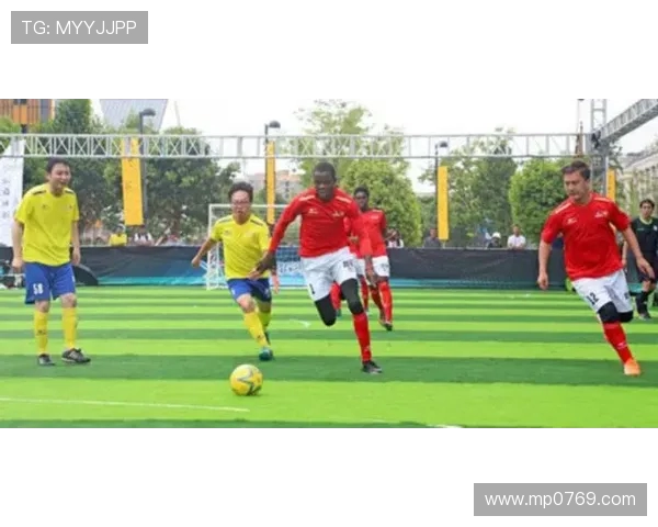 黄秀英的足球人生深度对话探索她的梦想与坚持之路