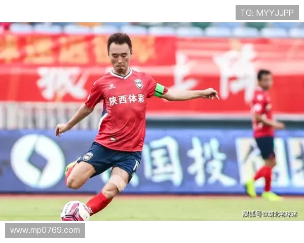 成都网球队以65分稳居锦标赛积分榜首位争冠形势一片大好