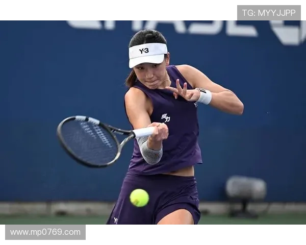 武汉网球队的拼搏之路：一段关于坚持与梦想的网球纪实故事