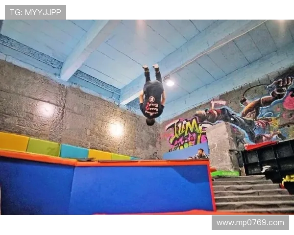 南京极限运动队与重庆极限运动队赛后状态全面分析与复盘