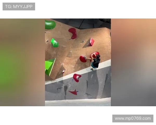 广州攀岩队技术解析：探索攀岩技巧与训练方法的深度研究